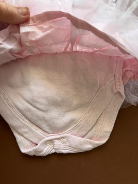 Krásné růžové body zn. next - v.3 měsíce, next,62