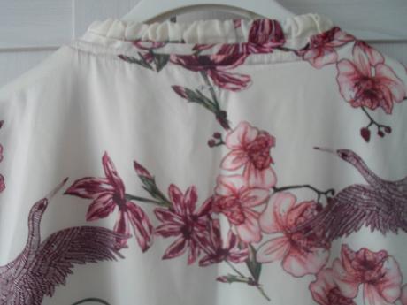 Bílá bunda bundička bomber s květinami, m