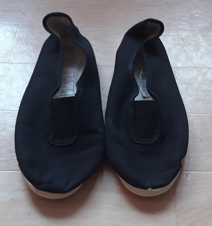 Cvičky černé decathlon 35, decathlon,35