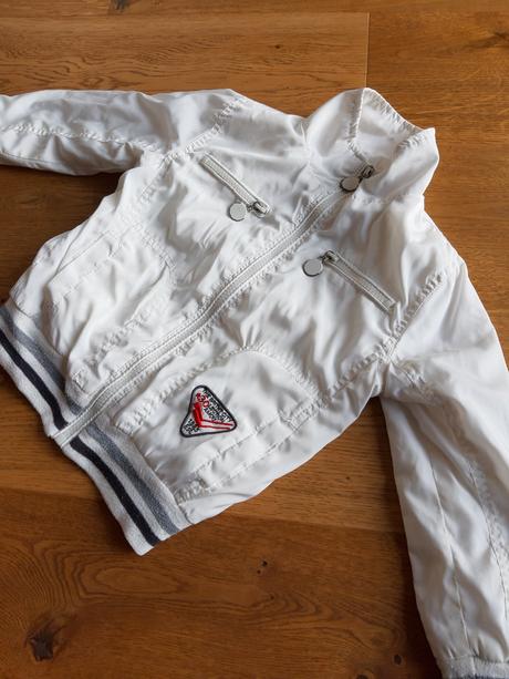 Lehounka bundička, 98