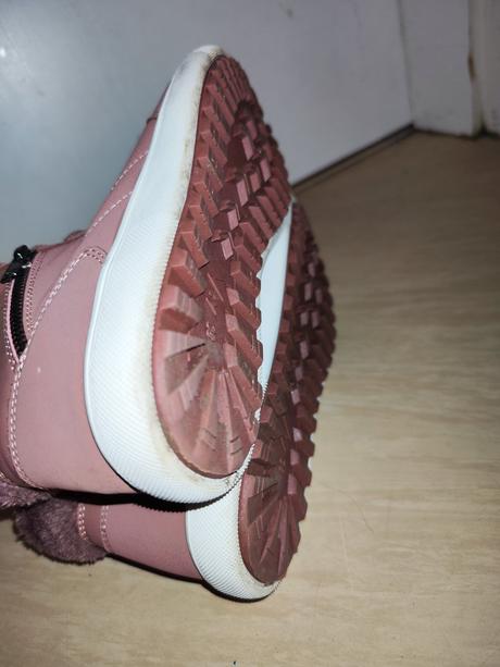 Zateplené kotníkové boty vty 38, victory,38