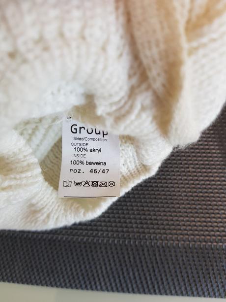 Dětská bílá/smetanová čepice s kožešinovou bam 1-3, 86