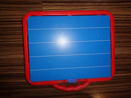 Magnetická tabule - písmena a čísla s magnetky,