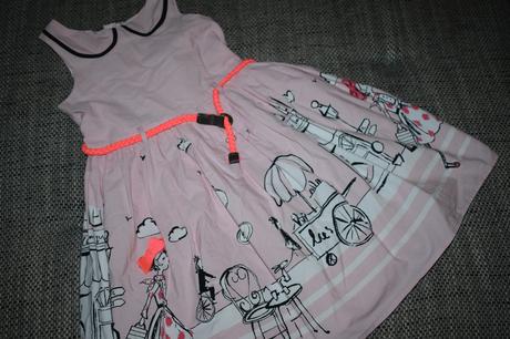 Nádherné šaty next s neon detaily, velikost 116, next,116