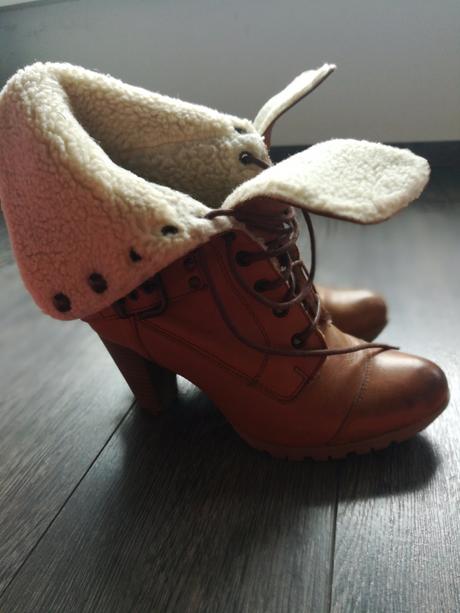 Hnědé kozačky, 39