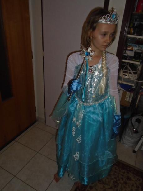 Šaty elsa frozen licence luxusní vel 9/10 let 140, 
