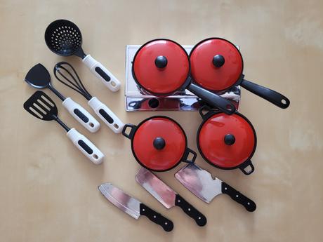 Malá kuchyňka/hra na vaření,