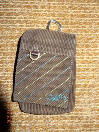 Pouzdro na mobilní telefon, 