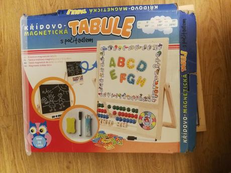 Křídovo-magnetická tabule s počítadlem, 