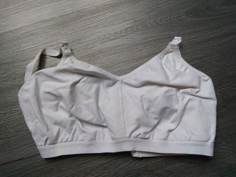 Kojící podprsenka, 85,e