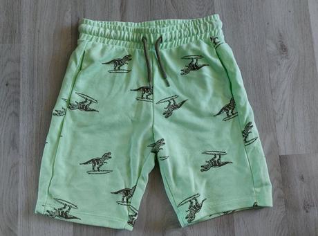 Teplákové kraťasy s dinosaury, h&m,122