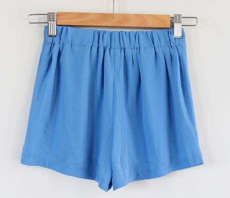 Kraťasy vel. 7 let, 122