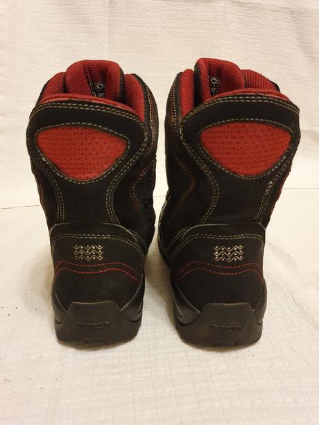 Chlapecké zimní kozačky, geox,35