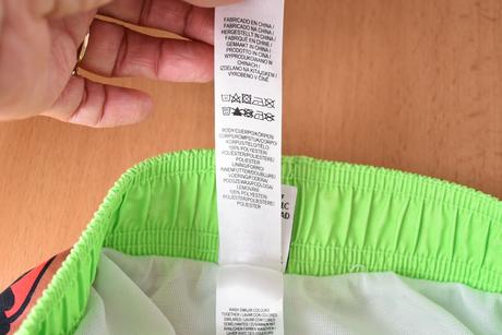 Koupací kraťasy vel. 4 roky, 104