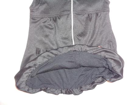 Nádherné černé silnější elastické šaty - šatovka, 98