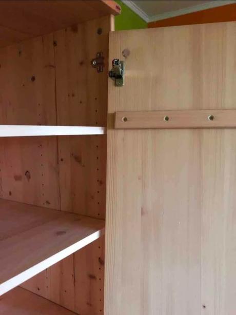 Masiv domestav velká šatní skříň, 