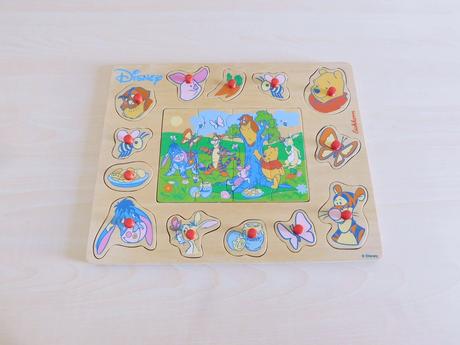 Dřevěná vkládačka medvídek pú,