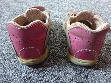 Dívčí sandály, vel. 22, santé,22