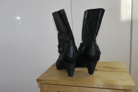 Polokozacky na podpadku vel.37 tamaris, tamaris,37