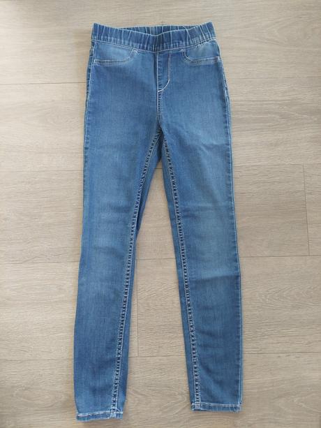 Džegíny vel. 134, h&m,134