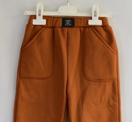 Tepláky vel. 4 roky, 104