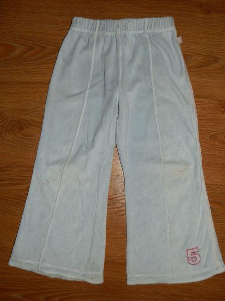 Semišové tepláky, 110