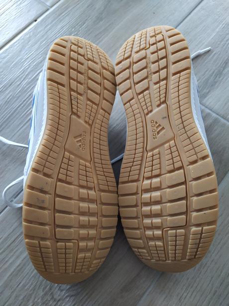 Botasky, adidas,38