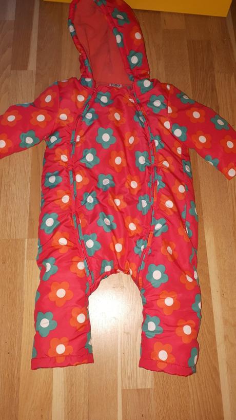 Zimní kombineza s květy vel. 86, baby,86