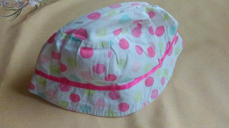 Bavlněný kloubouček 6-12 měsíců top  stav, f&f,74