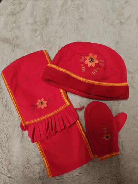 Set- čepice+ šála+ rukavice, s