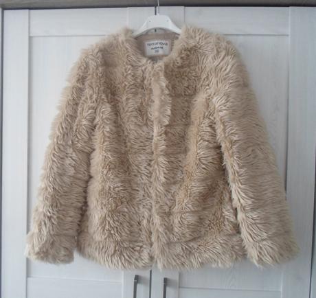 Béžový chlupatý kabát kabátek bunda, terranova,xs
