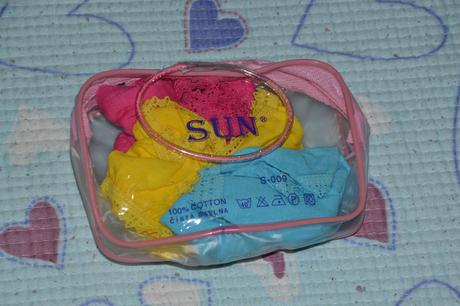 Bavlněné spodní kalhotky, 3 ks a taštička , 104