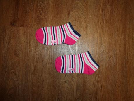 Pruhované ponožky nenošené, 27