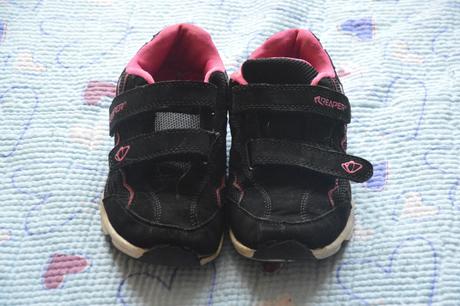 Černé boty botasky se sucháči, 35