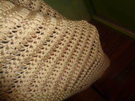 Hnědý přehozový svetr, l