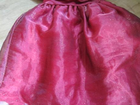 Slavnostní šaty se třpytivou sukýnkou, 98