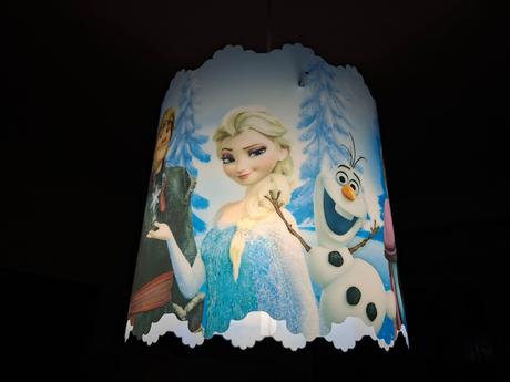 Frozen lustr,