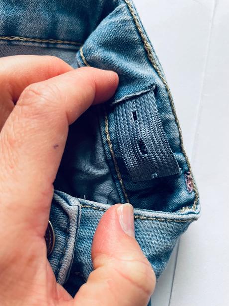 Kraťasy 3/4 džínové - v.11/12 let, 152