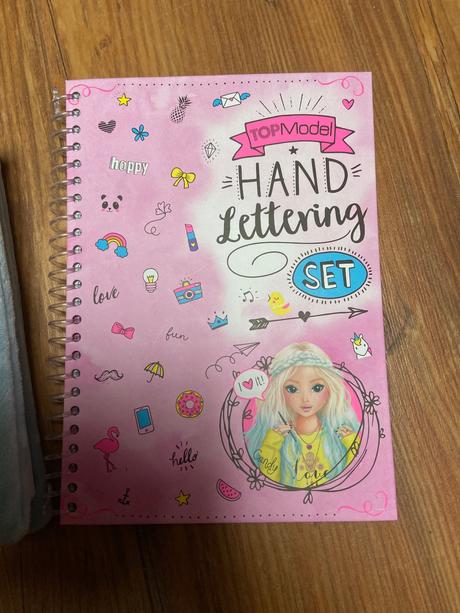 Deníčky, zápisníčky..., 