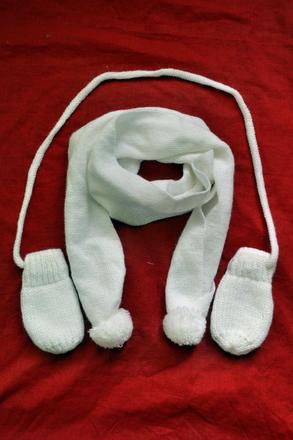 Kojenecká souprava,rukavice+ šála,0-6 měs., 56 / 62 / 68 / 74