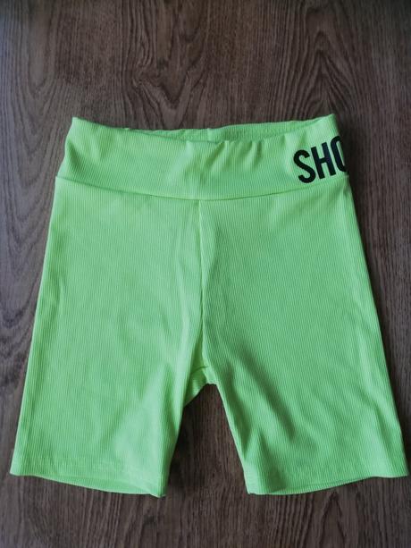 Šortky sportovní, vel. 10 let., 140