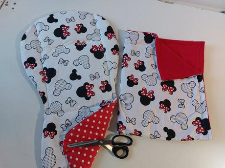 Holčičí setíky do kočárku, 