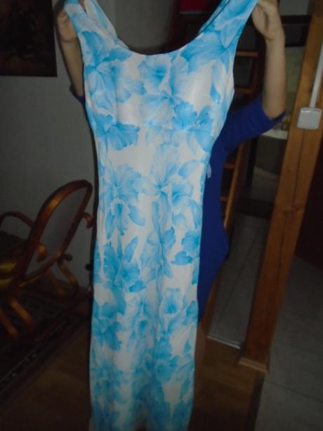 Luxusní šaty s podšívkou vel 38, 38