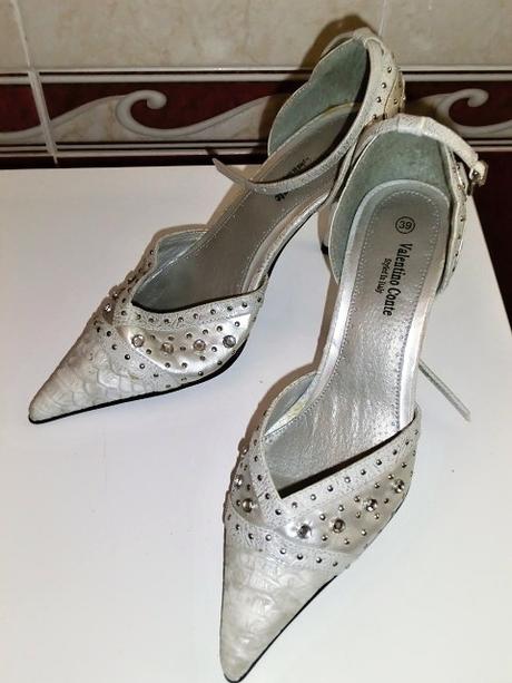 Stříbrné lodičky, 39