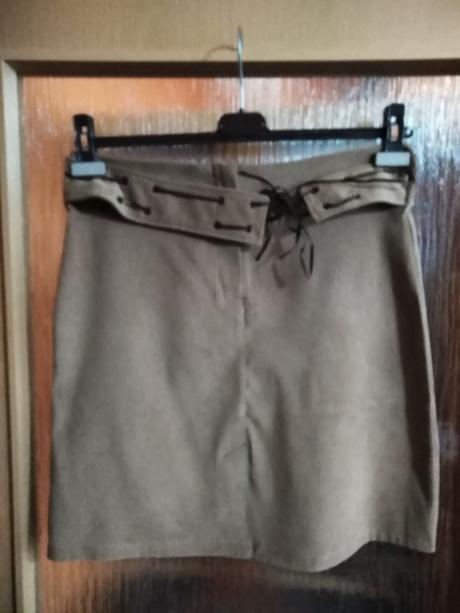 Dámská sukně imitace jelenice, 38