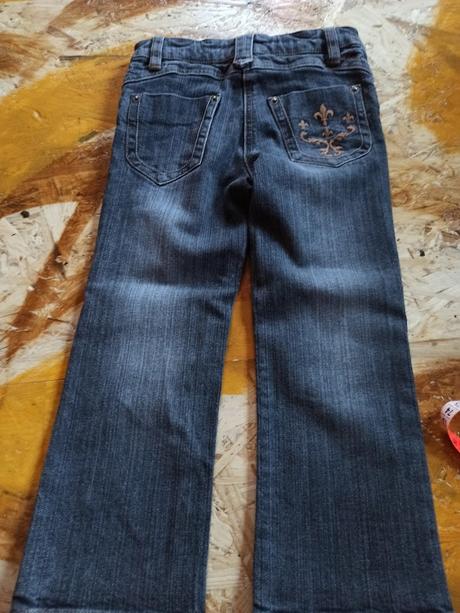 Džíny a trička, 104–116