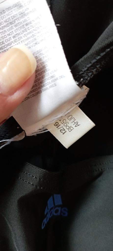Jednodílné plavky zn."adidas" vel."170", adidas,170