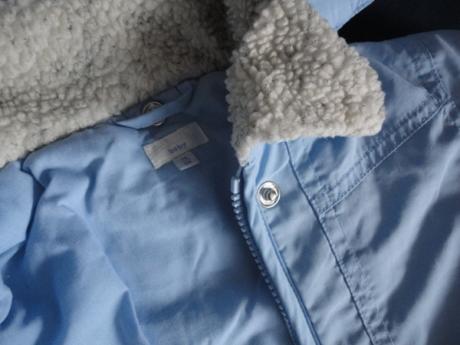 Slabší zimní či přechodová bunda s kapucí, vel. 74, 74