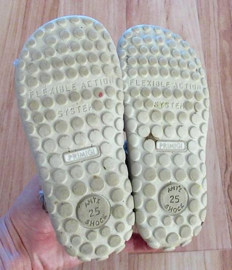 Celokožené sandále, primigi,25