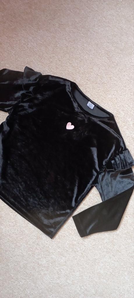 Tričko s volánky zn."little kids" vel."134", 134